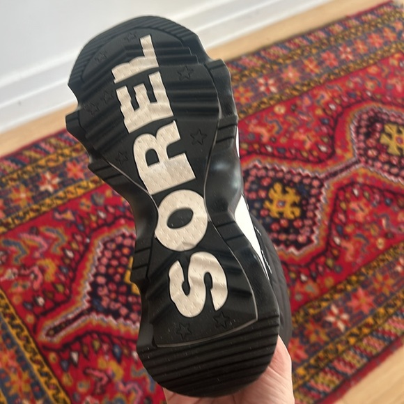 New in box Women's SOREL Kinetic Impact NXT Snow Boot Size 7.5 - Picture 4 of 5